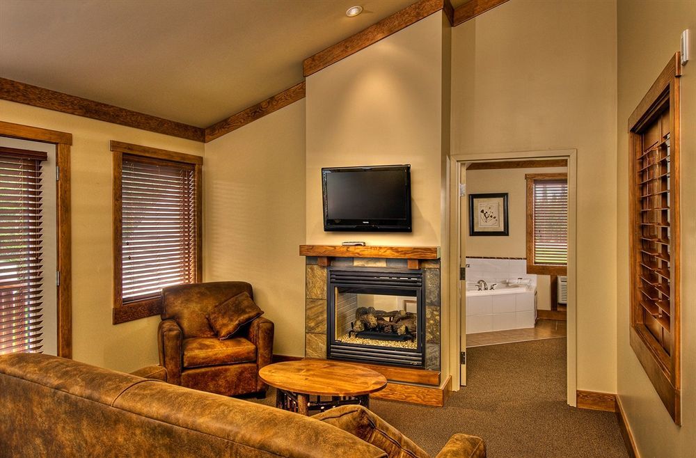Elk Ridge Resort Prince Albert Exterior photo